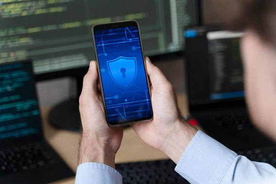 Connectivitat segura empresarial Girona FC amb ciberseguretat unificada i solucions WatchGuard